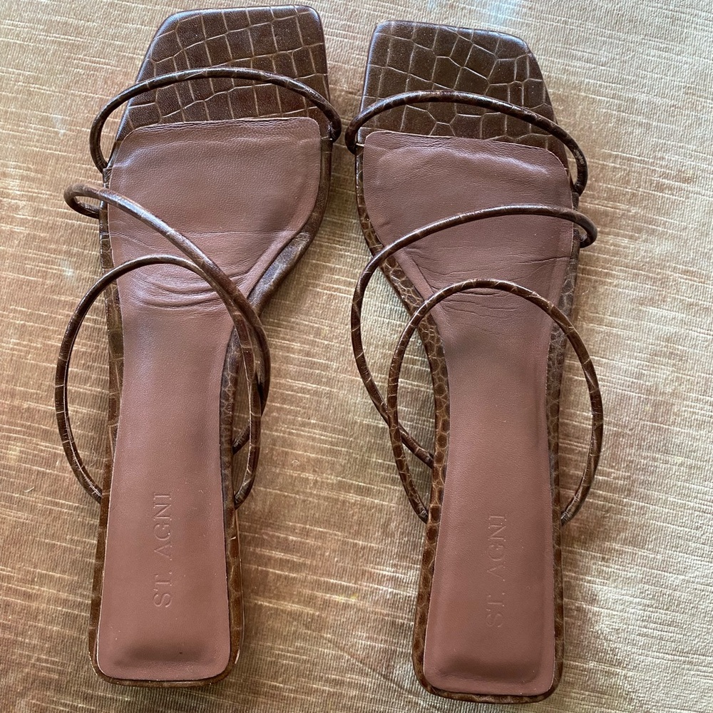 St. Agni Leather Jackie Croc Flats, size 40